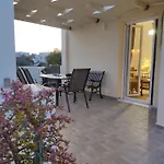 Actis Guest house